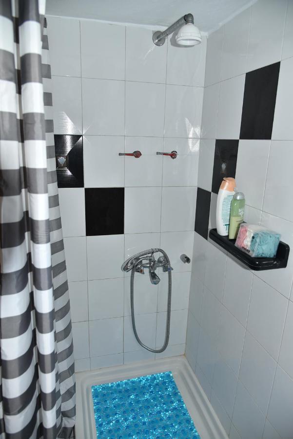 Irene'S Beach Front House Vromopousi Экстерьер фото