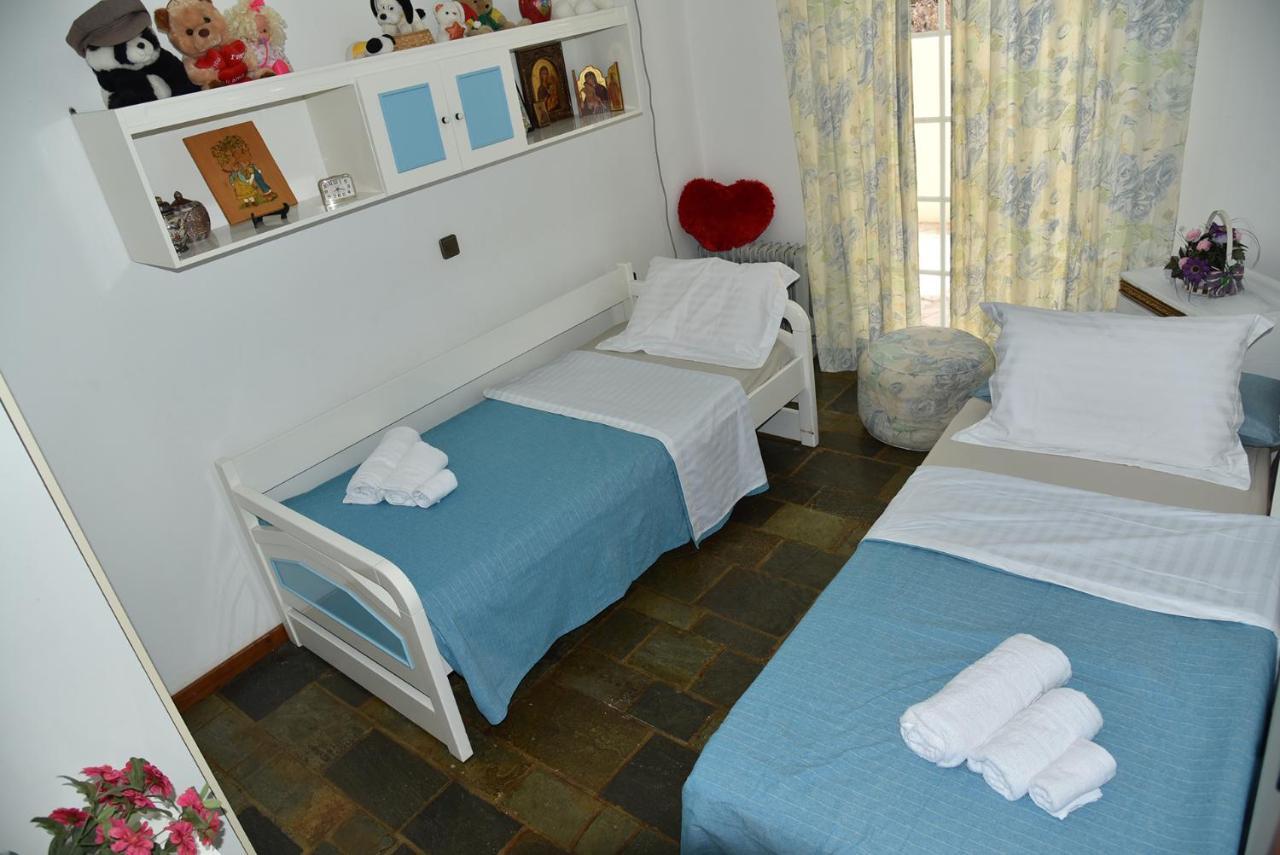 Irene'S Beach Front House Vromopousi Экстерьер фото